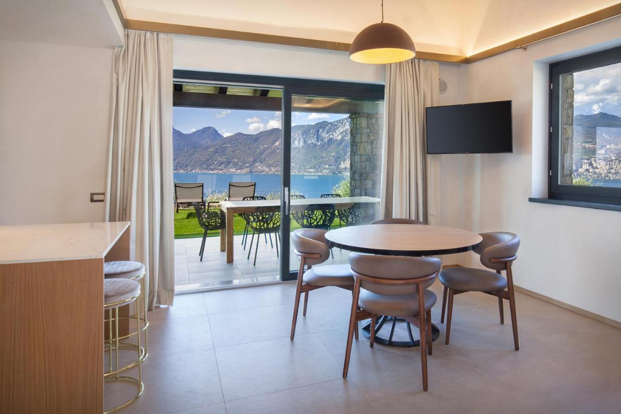 Villa Divina - Apt Icona Con Piscina E Vista Lago Castelletto Di Brenzone Kültér fotó