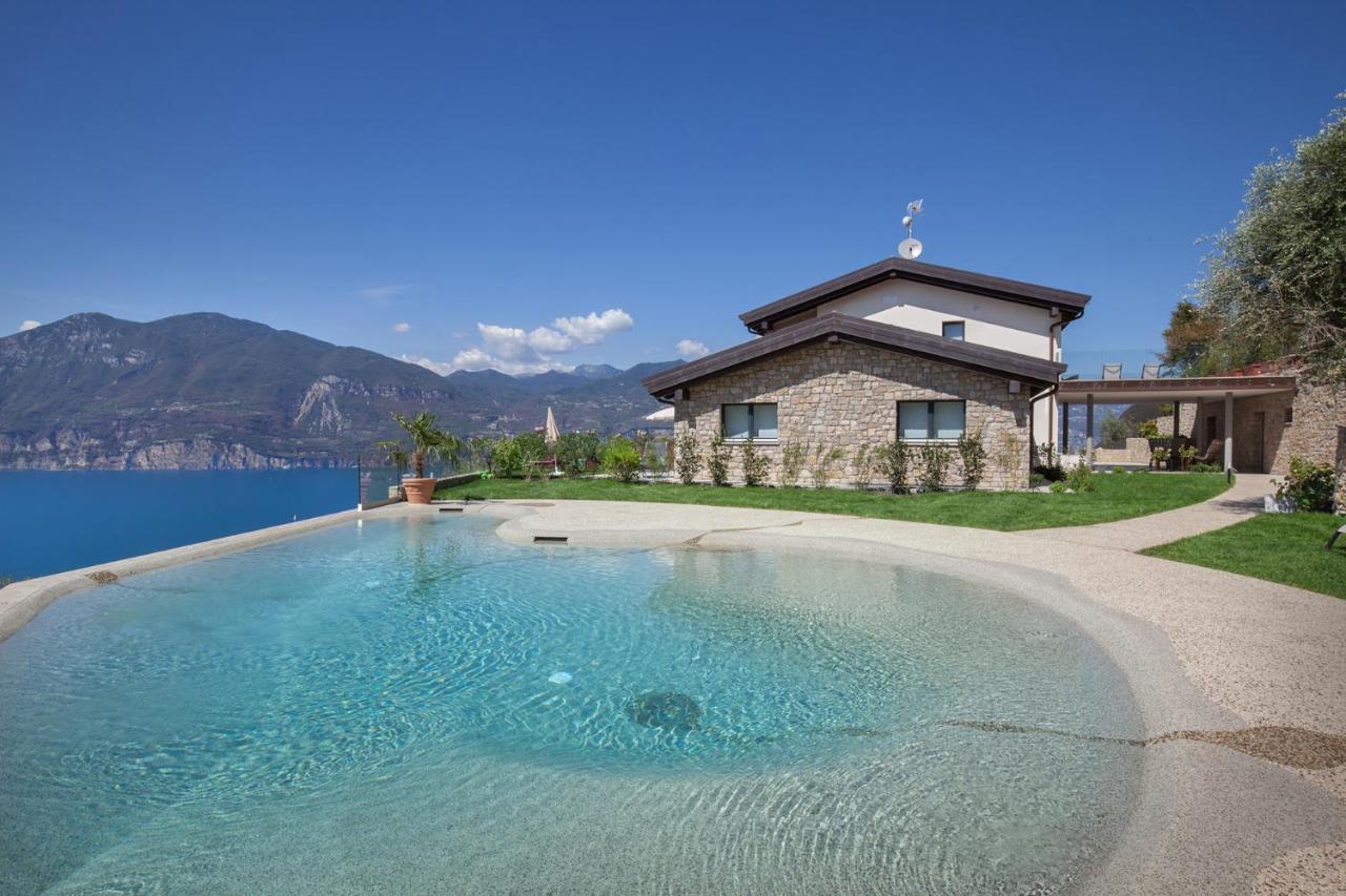 Villa Divina - Apt Icona Con Piscina E Vista Lago Castelletto Di Brenzone Kültér fotó