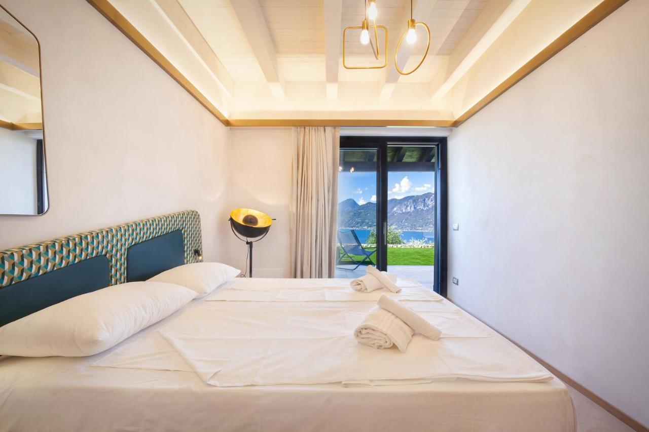 Villa Divina - Apt Icona Con Piscina E Vista Lago Castelletto Di Brenzone Kültér fotó