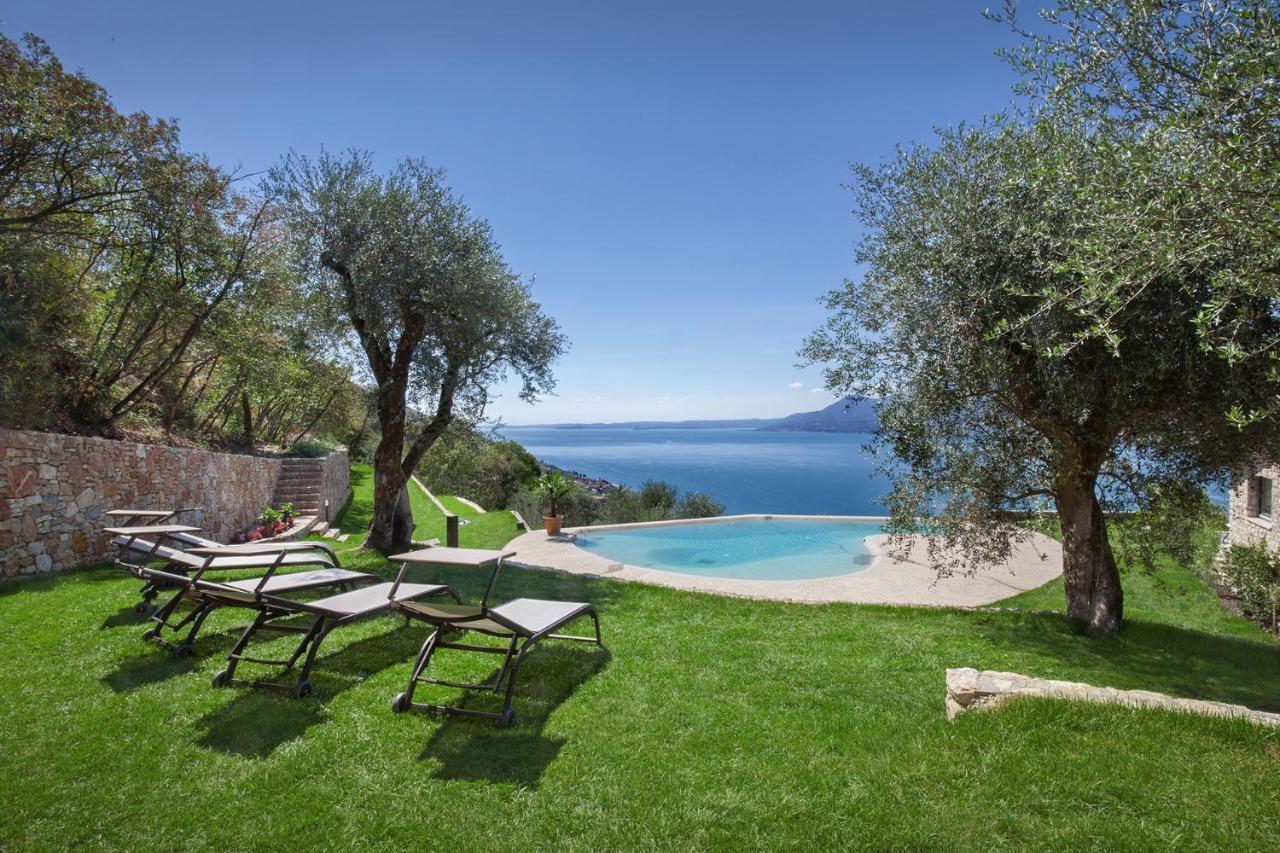 Villa Divina - Apt Icona Con Piscina E Vista Lago Castelletto Di Brenzone Kültér fotó